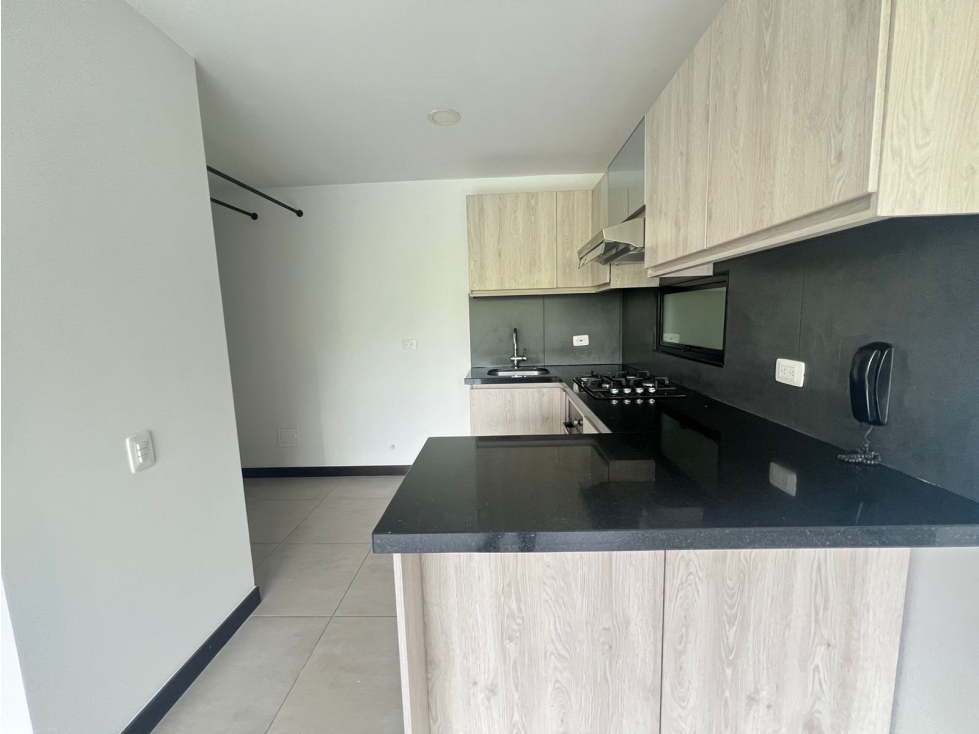 APARTAMENTO PARA RENTA AL NORTE DE LA CIUDAD - 2