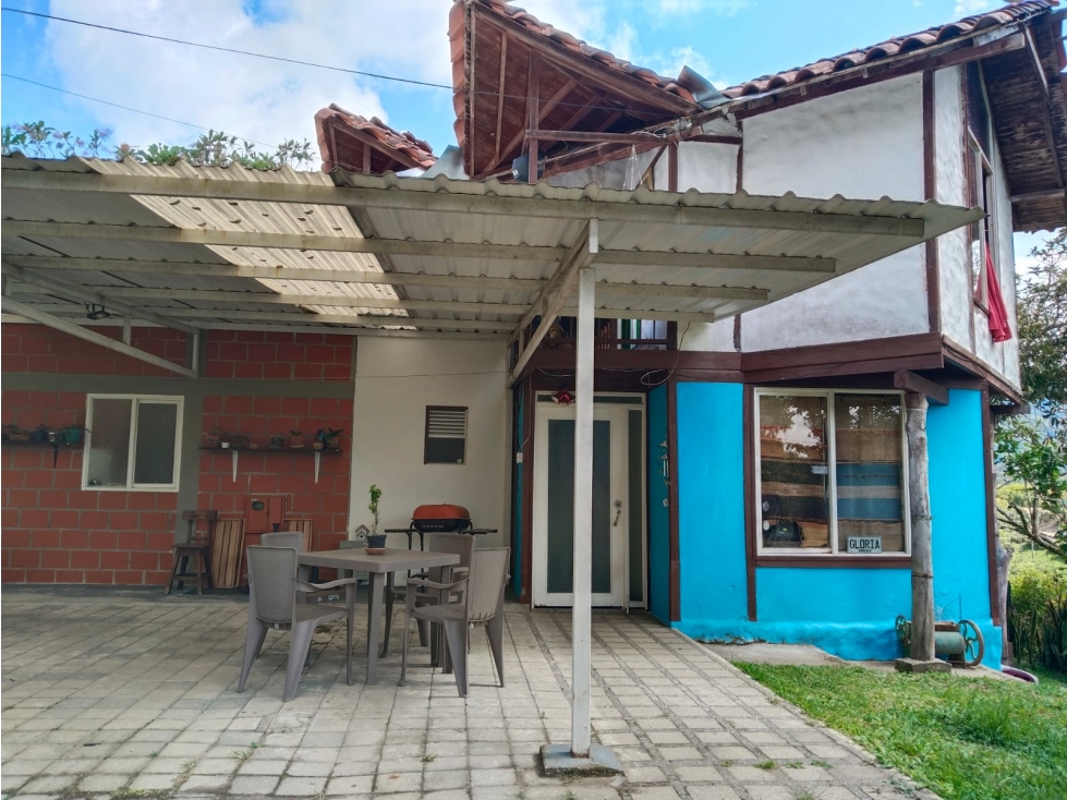 CASA CAMPESTRE EN VENTA SECTOR AVENIDA CENTENARIO