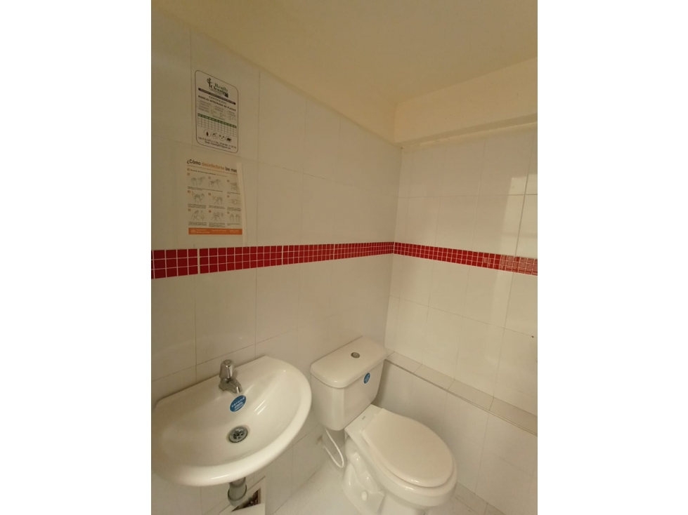 LOCAL COMERCIAL, OFICINAS O BODEGA ARRIENDO VIA MONTENEGRO - 3