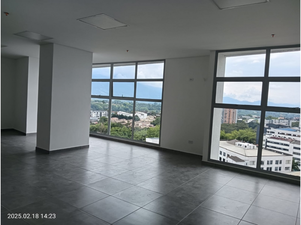 VENDO CONSULTORIO U OFICINA AL NORTE DE LA CIUDAD DE ARMENIA — foto 2