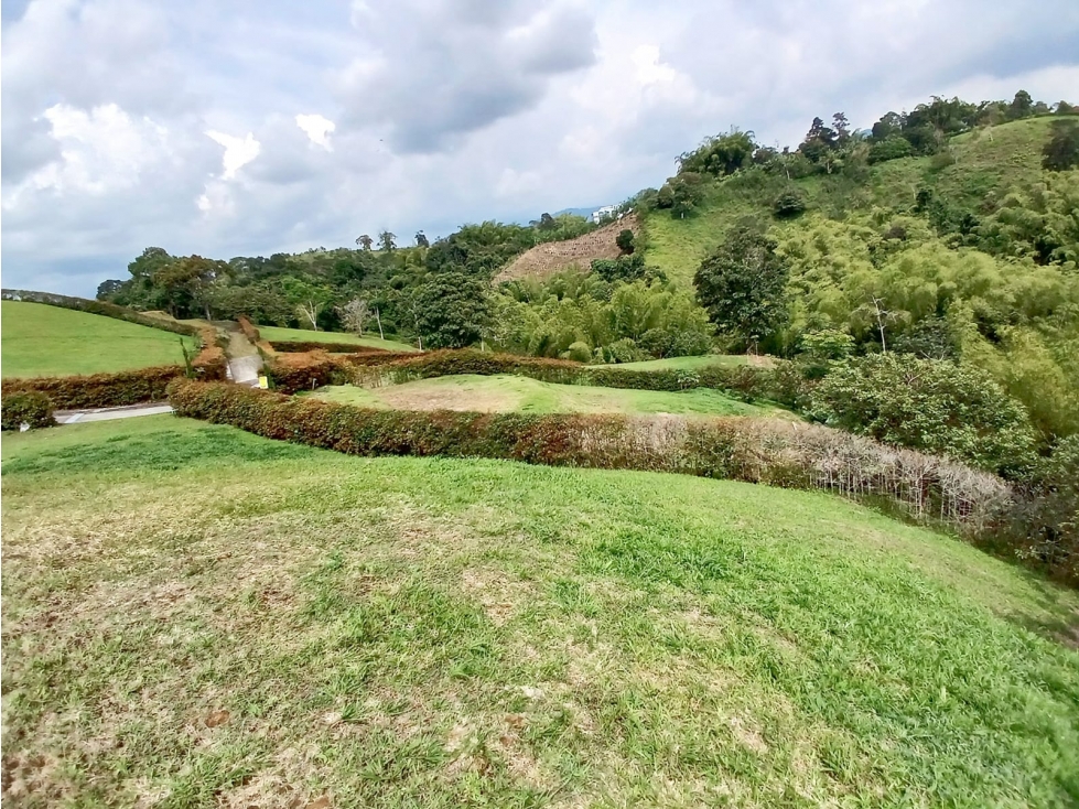LOTE EN VENTA EN CONJUNTO CERRADO PARCELACIÓN DE LOS NARANJOS — foto 3