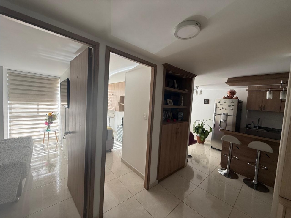 VENDO HERMOSO APARTAMENTO EN CIBELES — foto 3