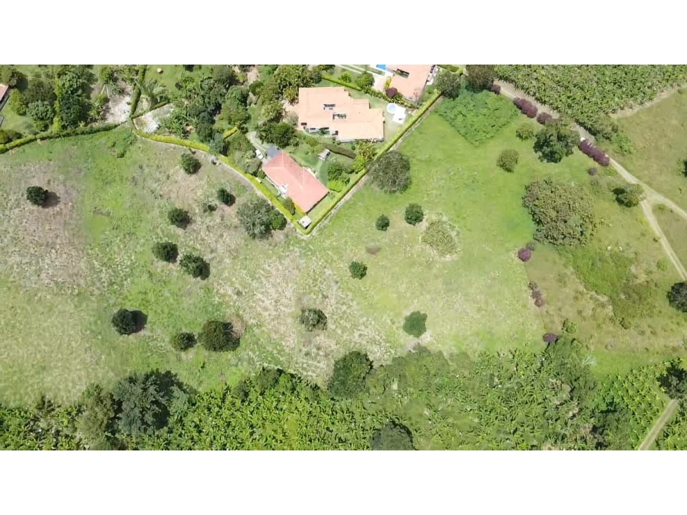 VENTA DE LOTE VIA ARMENIA- MONTENEGRO — foto 4