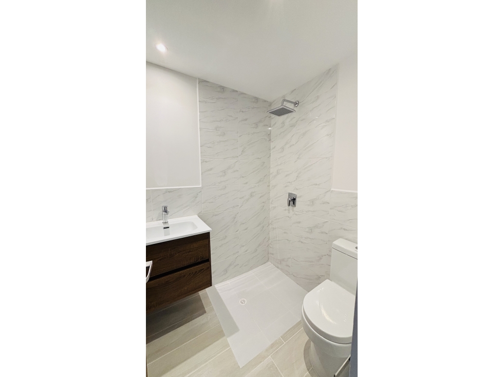VENDO APARTAMENTO AL NORTE DE LA CIUDAD, SECTOR LA CASTELLANA — foto 6