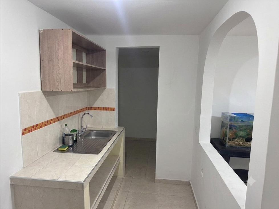 CASA ESQUINERA CON LOCAL EN VENTA SUR OCCIDENTE — foto 5