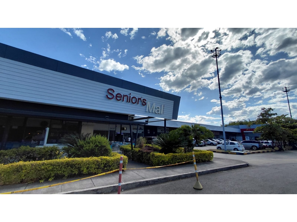 VENDO LOCAL COMERCIAL SENIORS MALL. ARMENIA