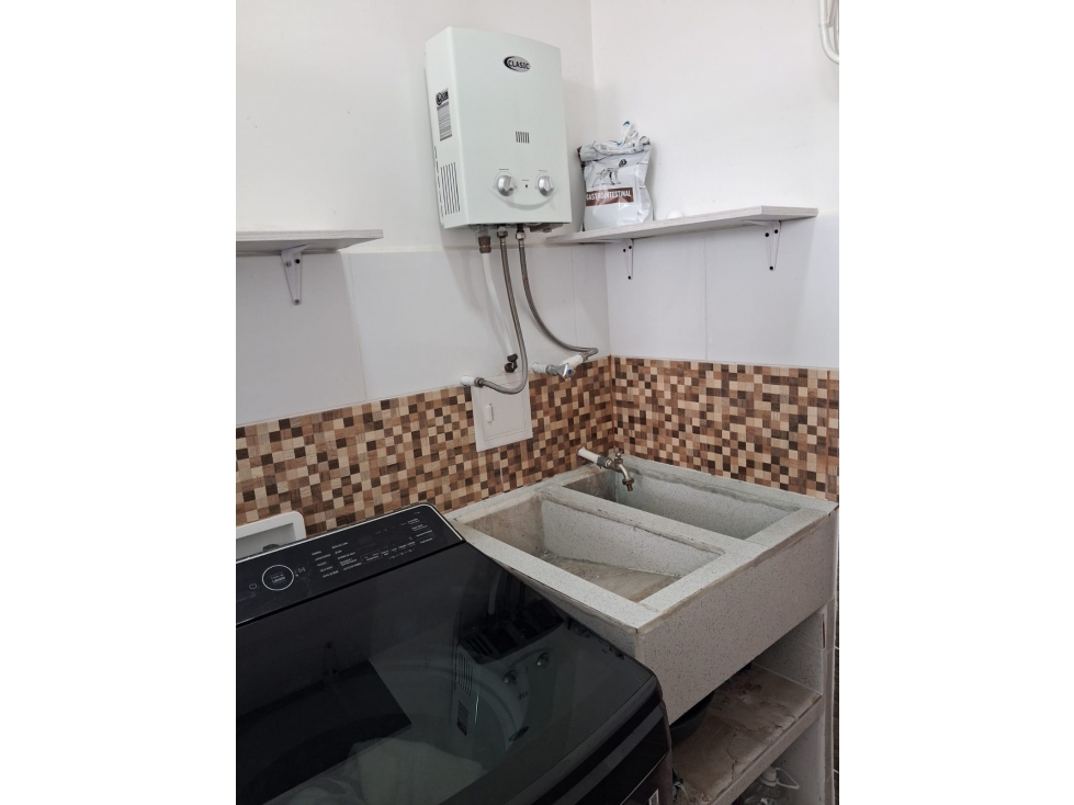 VENDO APARTAMENTO AL NORTE DE LA CIUDAD, SECTOR ORO NEGRO — foto 6