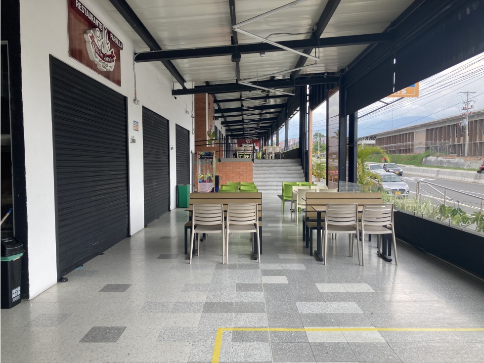 BURBUJA EN VENTA CENTRO COMERCIAL ARMENIA PLAZA — foto 3