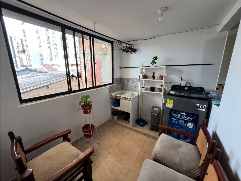 ARRIENDO APARTAMENTO DE 2 HABITACIONES AMOBLADO EN EL GRANADA — foto 4