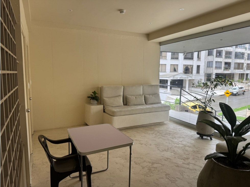 ARRIENDO APARTAMENTO, SECTOR LA CASTELLANA — foto 4