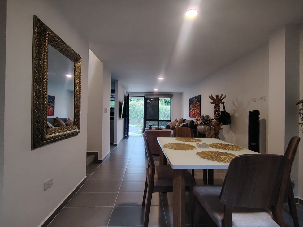 VENDO CASA EN CONJUNTO CERRADO AMURAY 3 HABITACIONES — foto 2