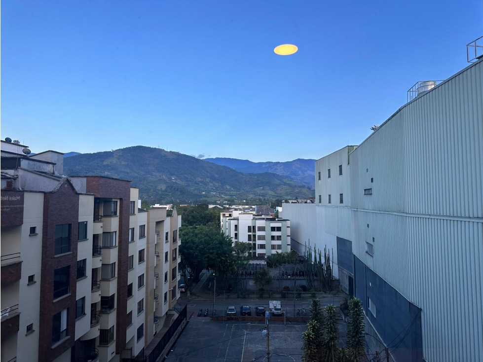 VENDO APARTAMENTO AMOBLADO EN EL NORTE DE ARMENIA