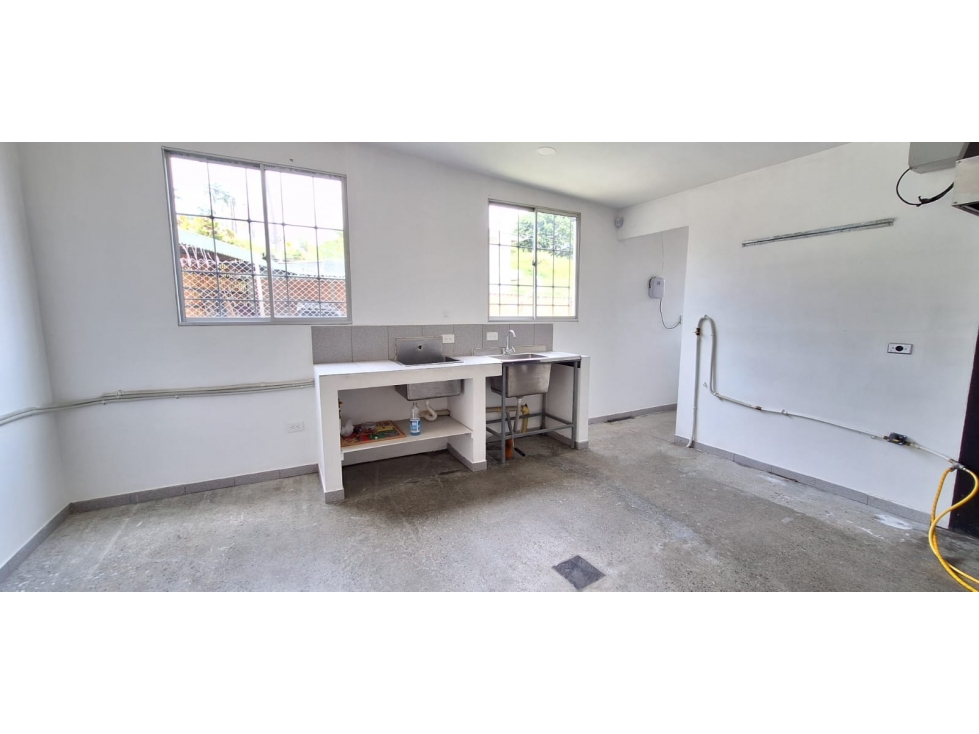 LOCAL EN RENTA VIA PEREIRA — foto 5