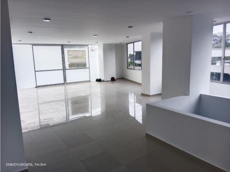 SE VENDE LOCAL - BODEGA VIAVENTO - ARMENIA