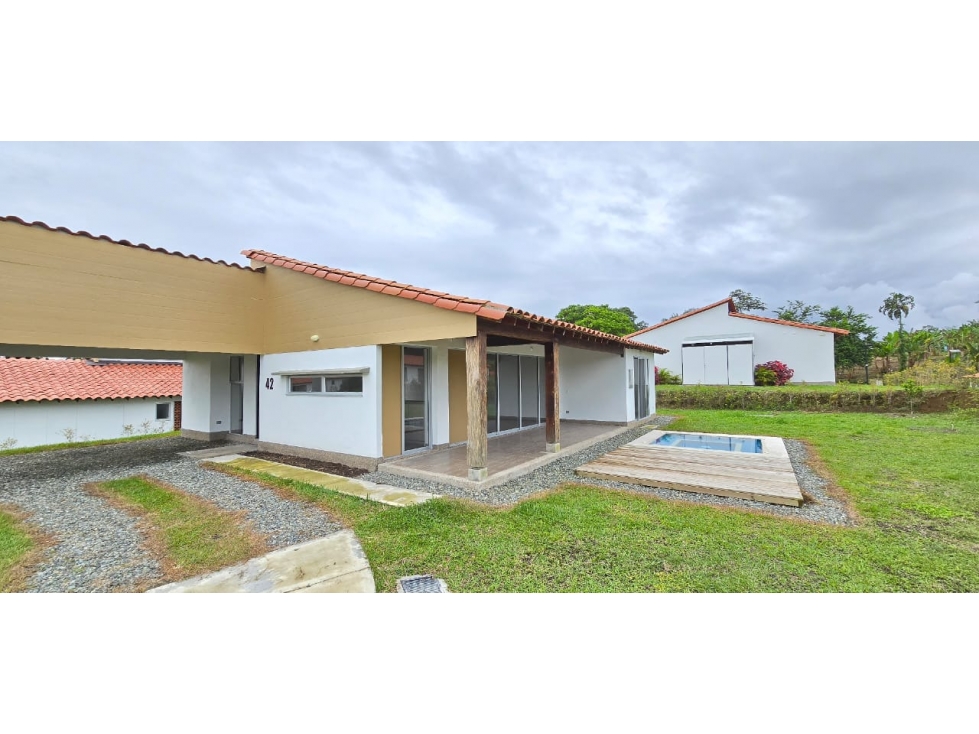 CASA CAMPESTRE EN VENTA, CLUB CAMPESTRE ARMENIA
