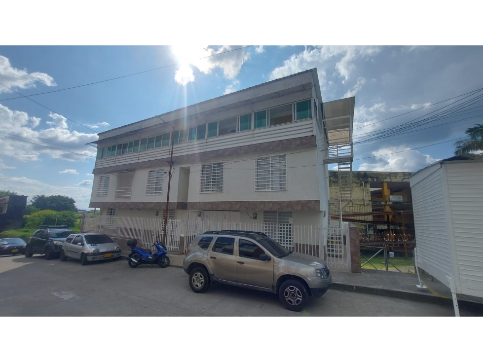 VENDO CASA MULTIFAMILIAR EN CALARCA - 3