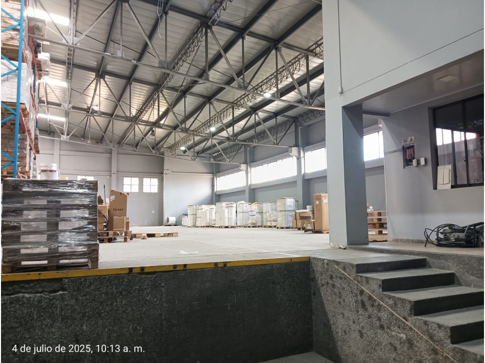 ARRIENDO BODEGA AL SUR DE LA CIUDAD DE ARMENIA - 6