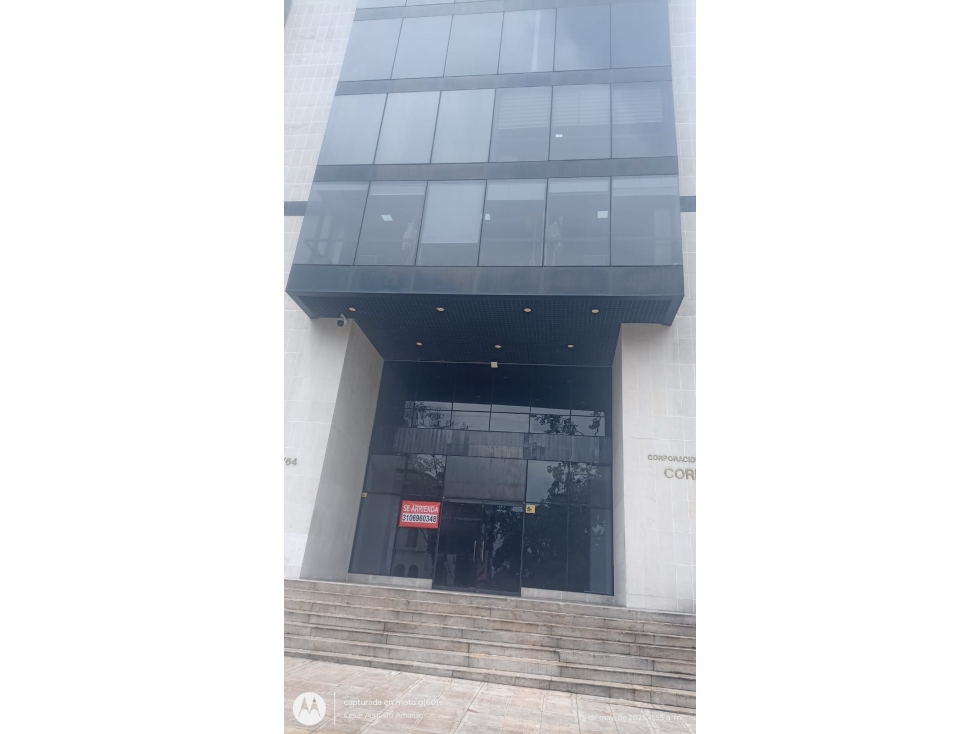 SE ARRIENDA OFICINA EN LA CARRERA SEPTIMA LOCALIDAD DE CHAPINERO - 1