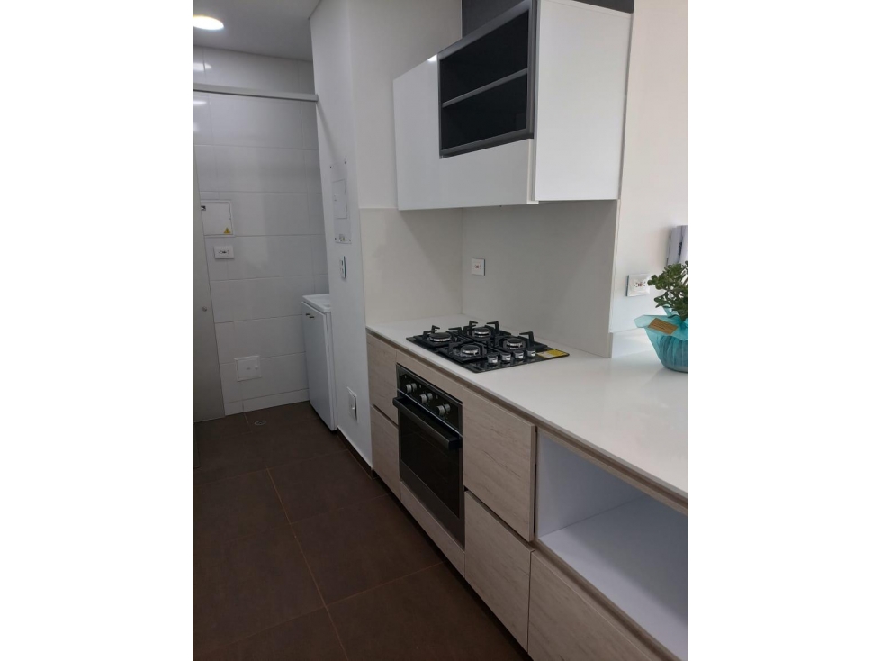 SE VENDE APARTAMENTO EN CEDRITOS - EDIFICIO RINCON DE ANTIGUA — foto 6