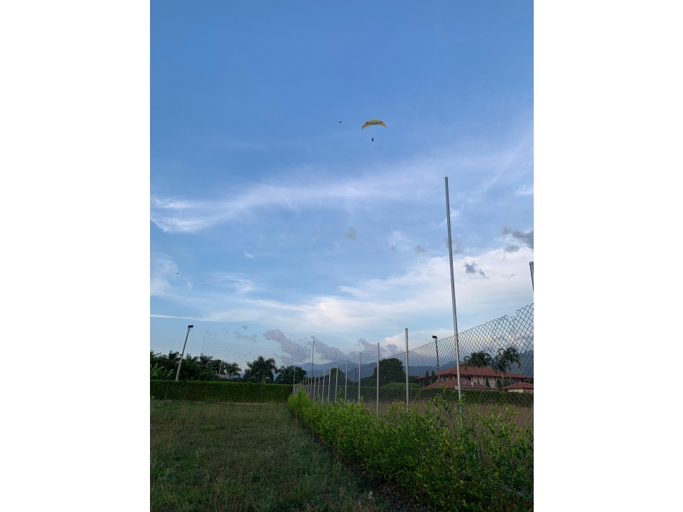 Lote terreno de 2.500m2 en condominio en venta Santa Elena El Cerrito - 5
