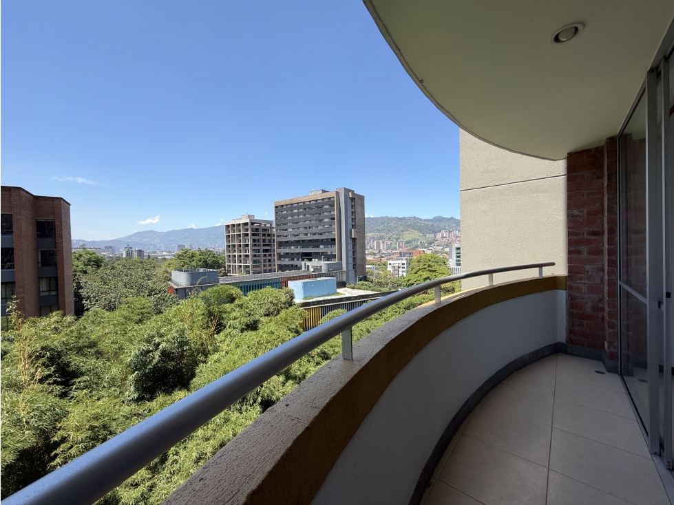 APARTAESTUDIO EN ARRIENDO EN EL POBLADO