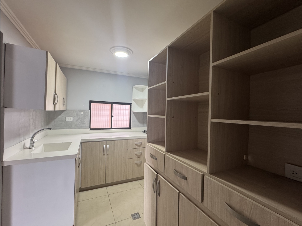 Apartamento en Arriendo en Conquistadores — foto 4