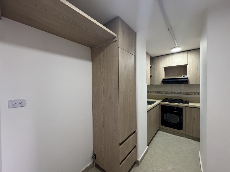 APARTAMENTO EN ARRIENDO EN CONQUISTADORES — foto 4