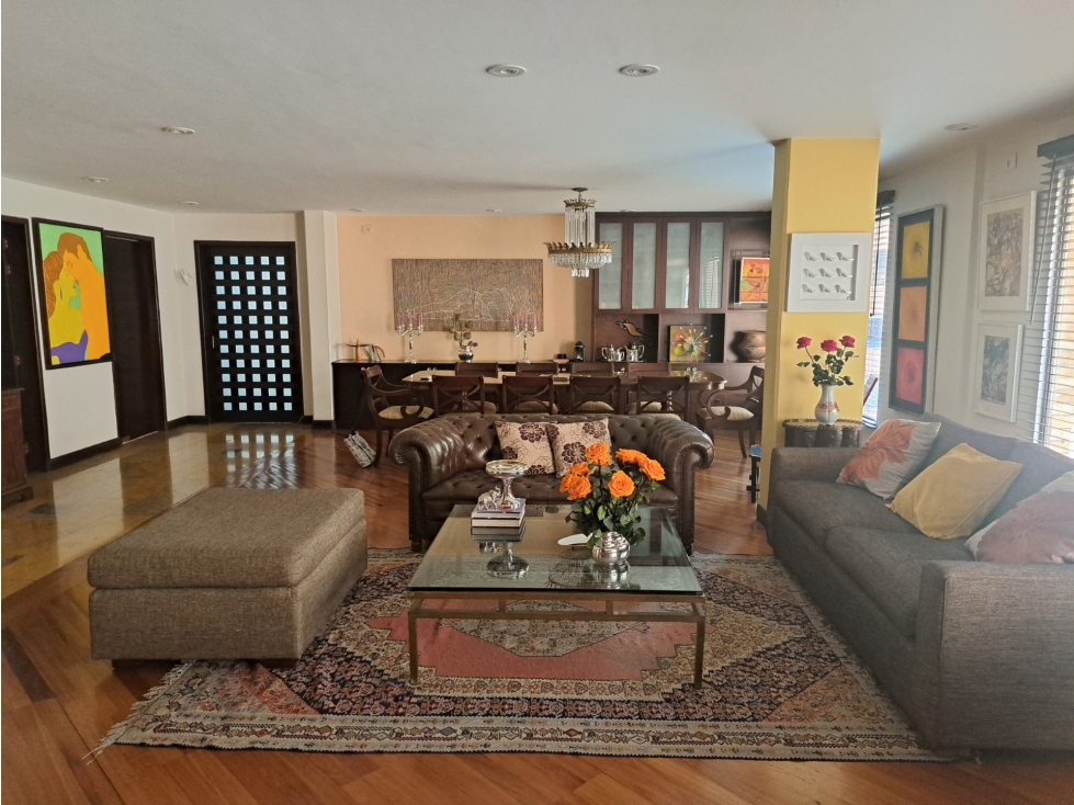 CHICO RESERVADO ARRIENDO-200MTS- PISO 4 EXT E INT $ 12 MILLONES + ADM