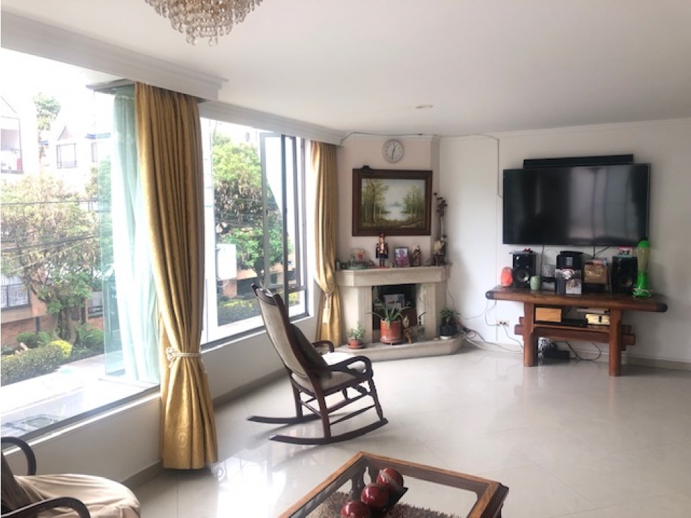 CEDRITOS VENTA APTO 118m2 + 57m2 terraza / 3H edif automatizado