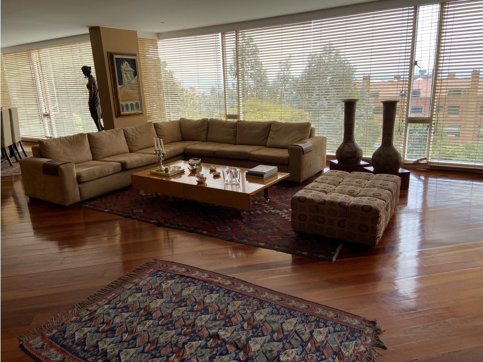 RETIRO VENTA 232 M2 EXCELENTE CONDOMINIO - 2