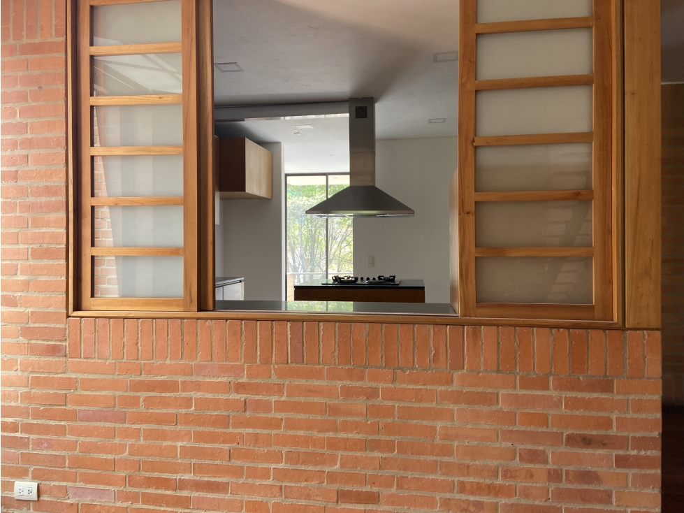 CHICO VENDO DUPLEX MODERNO CON BALCONE — foto 4