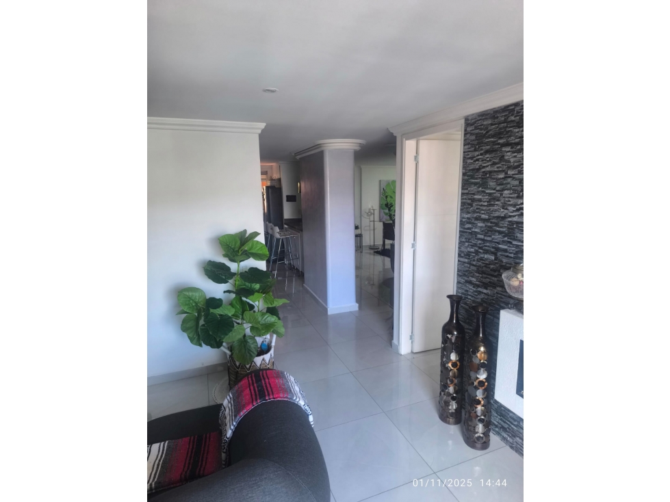 APARTAMENTO EN VENTA CALASANZ PARTE BAJA (L) — foto 2