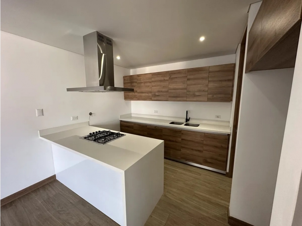 APARTAMENTO EN VENTA CIUDAD DEL RIO (L)