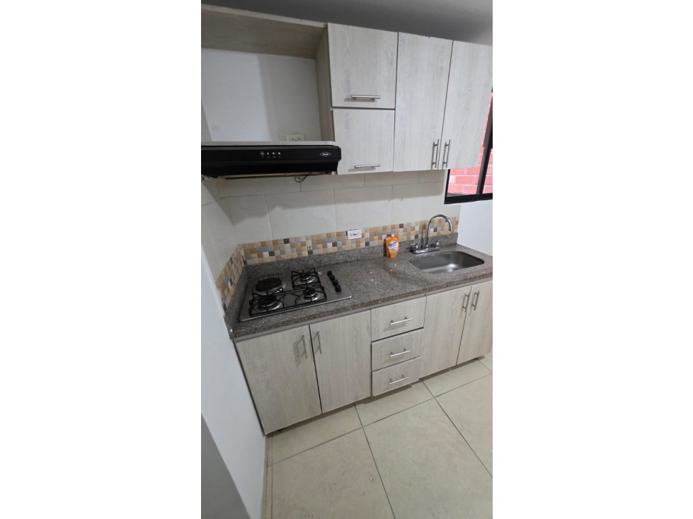 APARTAMENTO EN VENTA LA AMERICA (L)