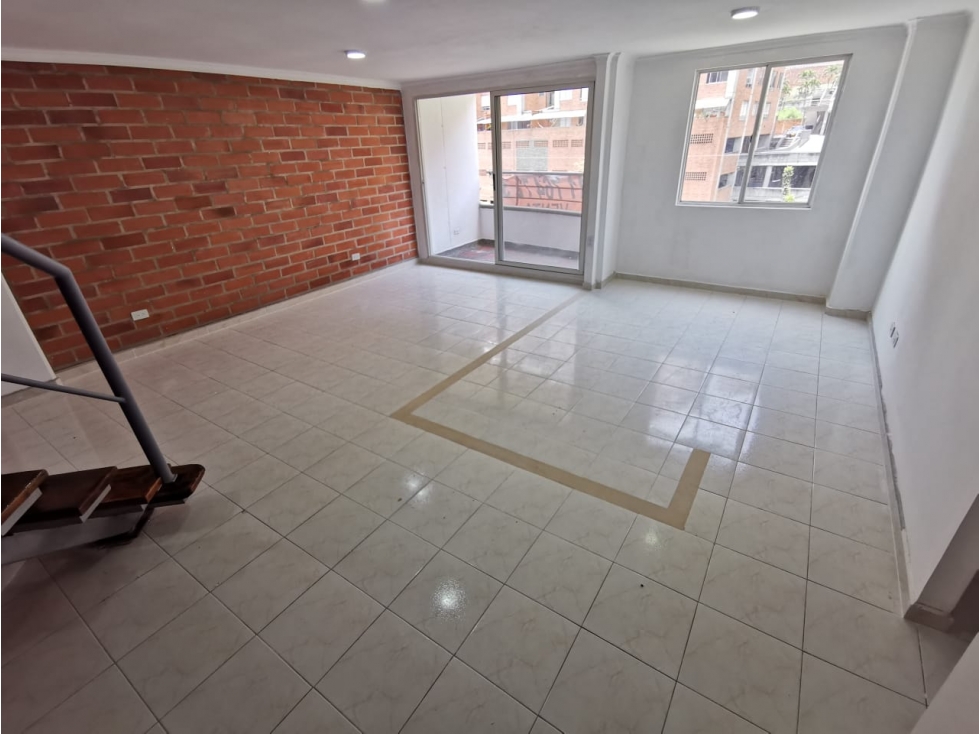 APARTAMENTO DUPLEX EN LA LOMA DEL INDIO (N)