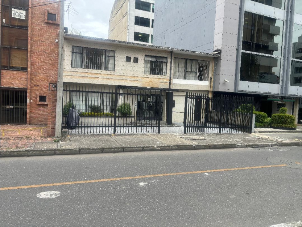 Casa Comercial Múltiples Usos Antiguo Country
