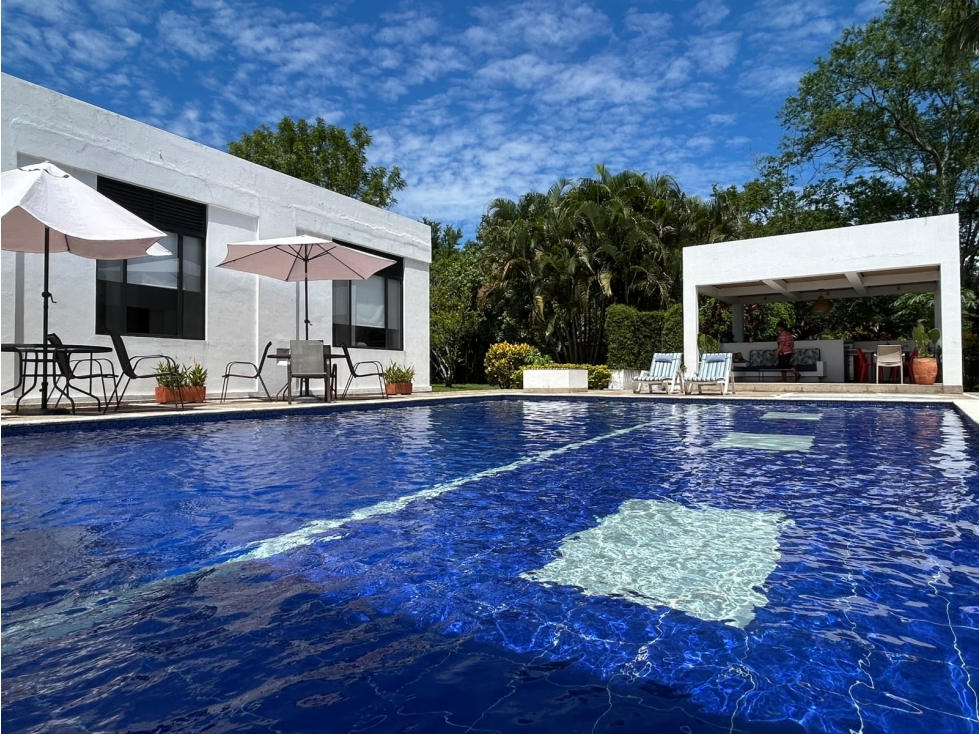 VILLETA VENTA CASA CAMPESTRE 300M2 LOTE 2.900 M2 terraza