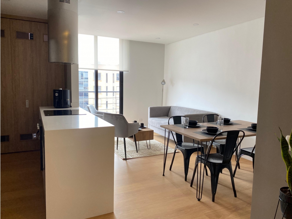 SANTA BARBARA ARRIENDO APARTAMENTO AMOBLADO 78m2 BALCÓN