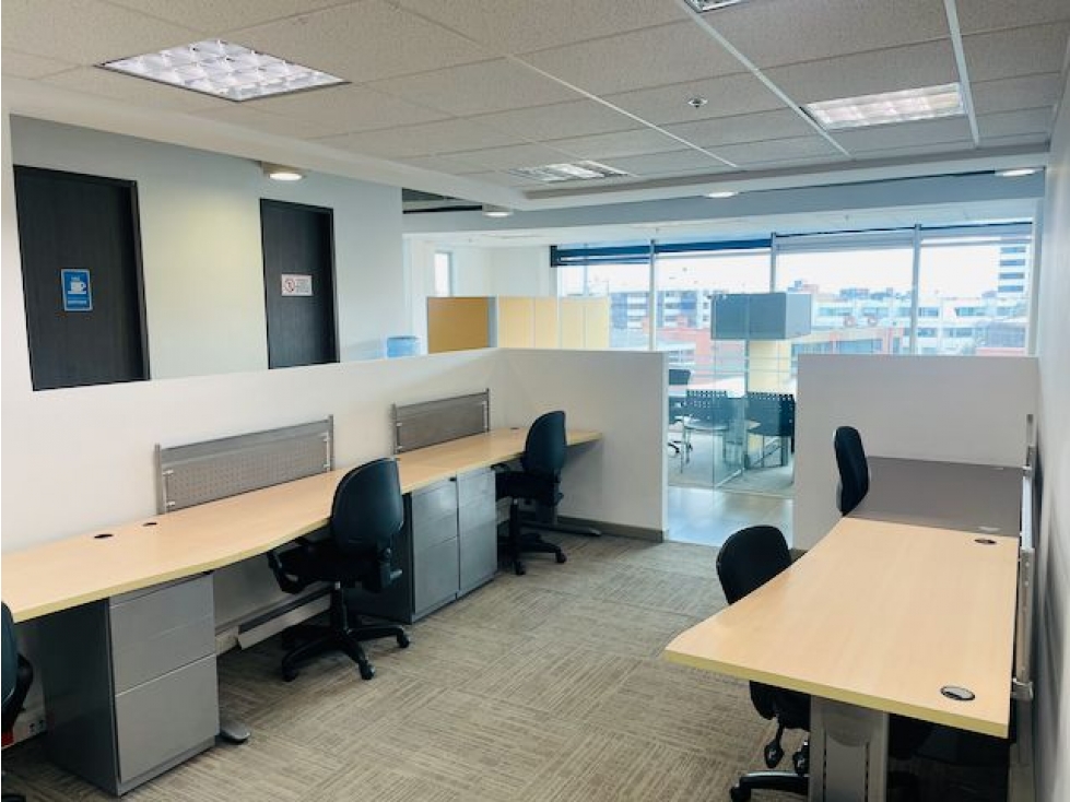 SANTA BARBARA VENTA OFICINA AMOBLADA 171m2 - 4