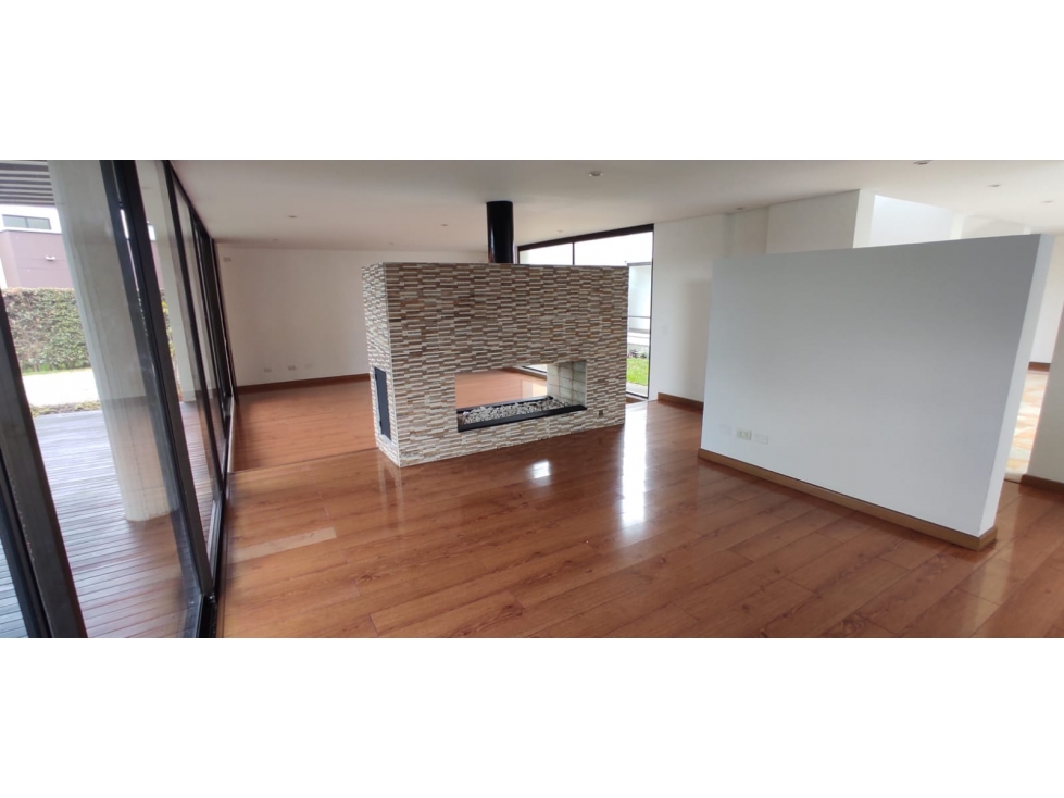 GUAYMARAL VENTA CASA 500M2 LOTE 1540M2 CLUB HOUSE — foto 3