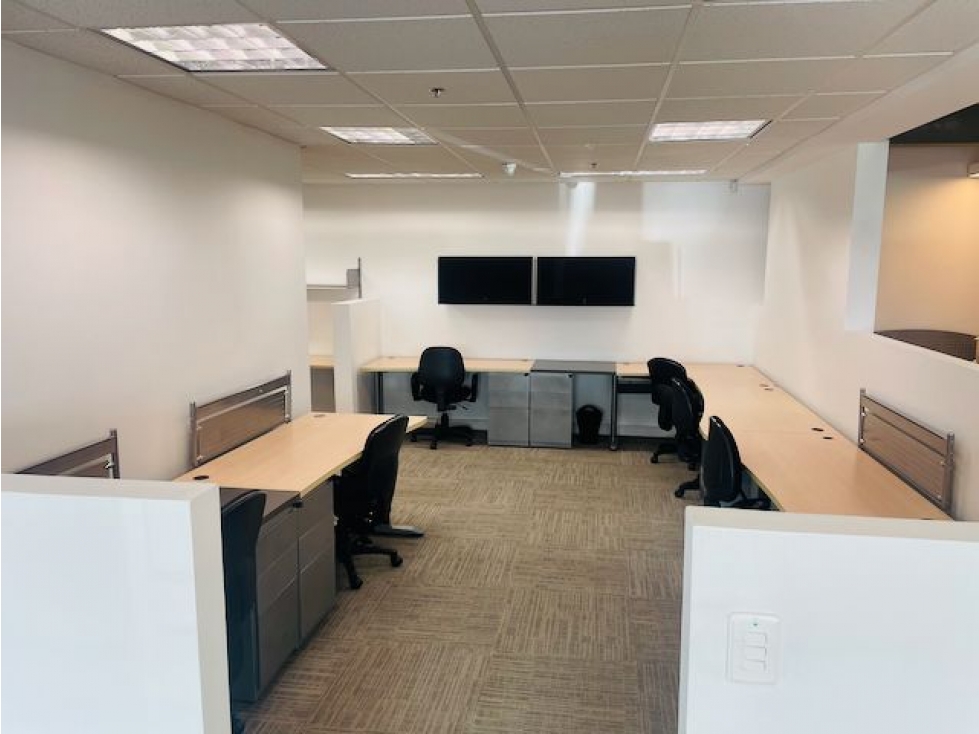 SANTA BARBARA VENTA OFICINA AMOBLADA 171m2 - 3