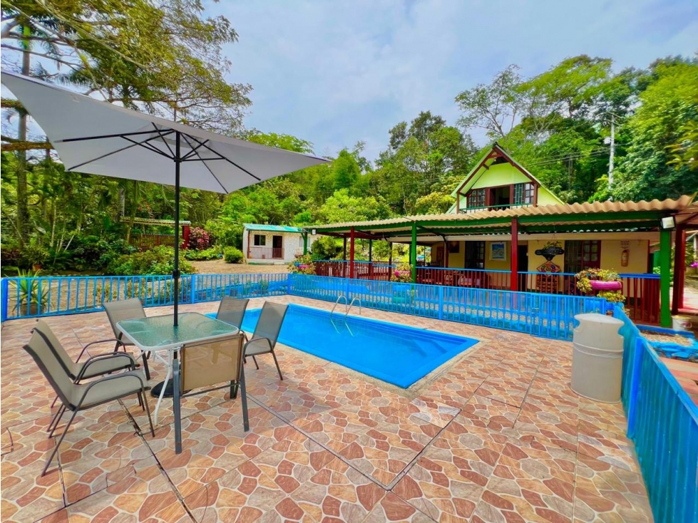 VILLETA VENTA FINCA 512 m2 LOTE 9.221 m2 - 1