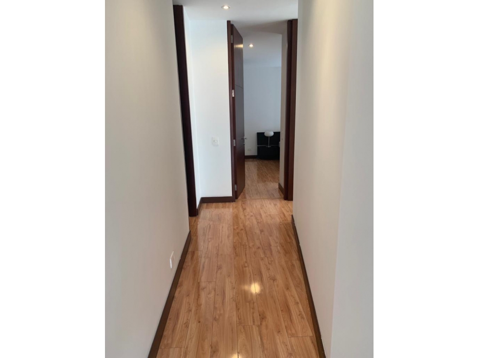 EL CHICÓ ARRIENDO AMOBLADO APARTAMENTO 120m2 - 5