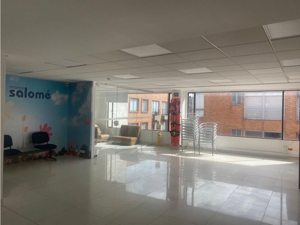 SANTA BARBARA OCCIDENTAL VENTA EDIFICIO CORPORATIVO 3.136 M2 — foto 3