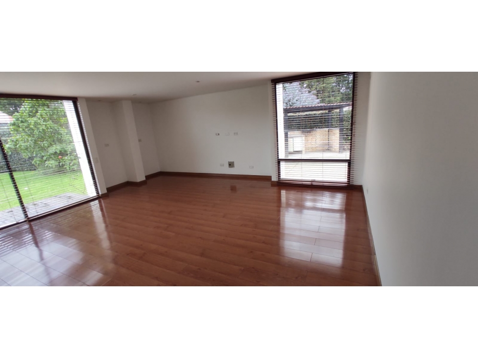 GUAYMARAL VENTA CASA 500M2 LOTE 1540M2 CLUB HOUSE — foto 4