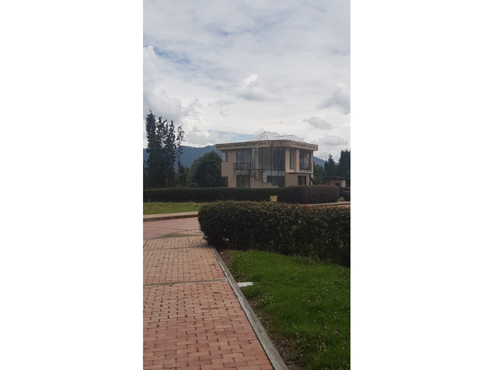 SOPO VENTA LOTE 1.014m2 — foto 2