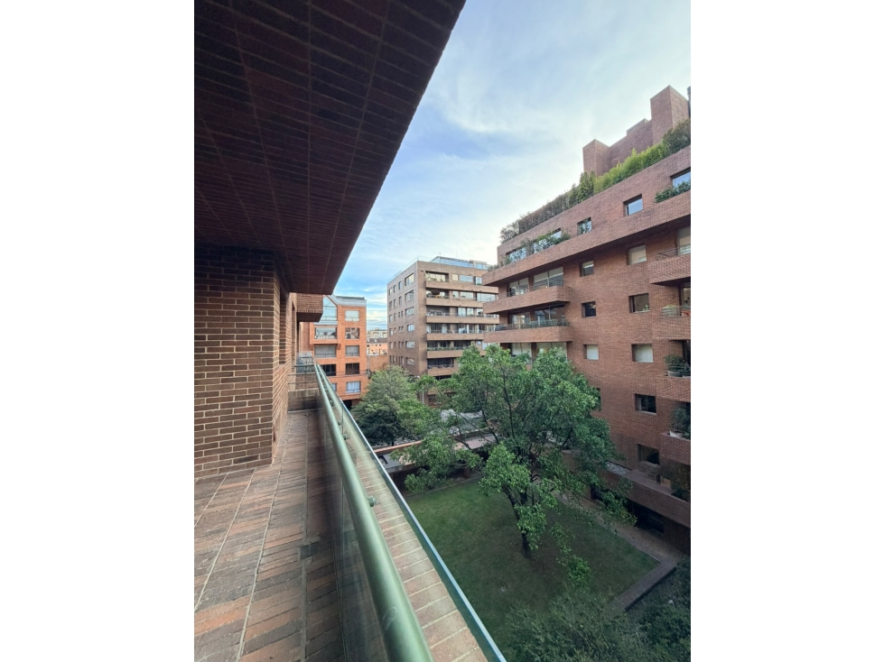 CHICÓ MUSEO - ARRIENDO, 340Mts, 3 habs, 3.5 baños, $23M.+ Admin — foto 5