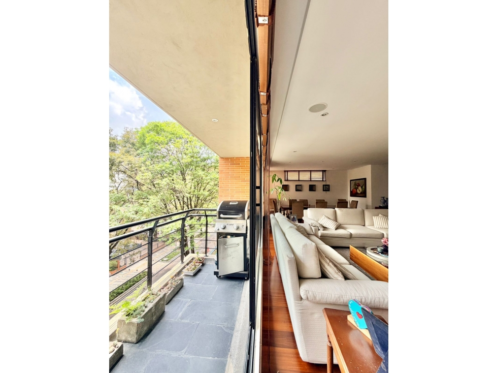 VENTA - Cabrera, 320mts, 4habs, 4.5baños, $2.900M