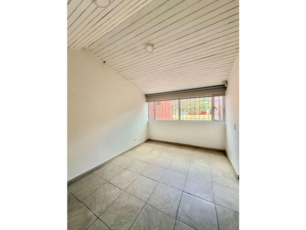 OFICINA EN ARR. San Martín - 250mts, 2 bañs, $5,8M — foto 5