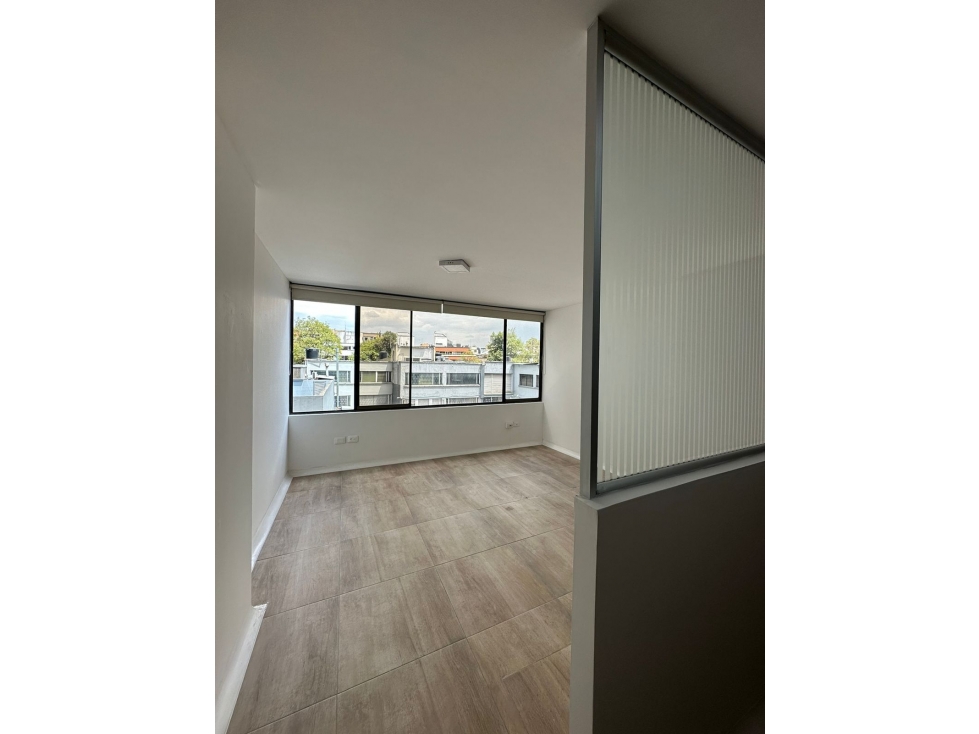 CHICO RESERVADO - ARRIENDO!!! CONSULTORIO 40.88mts,1 Baño 3.5mill — foto 4